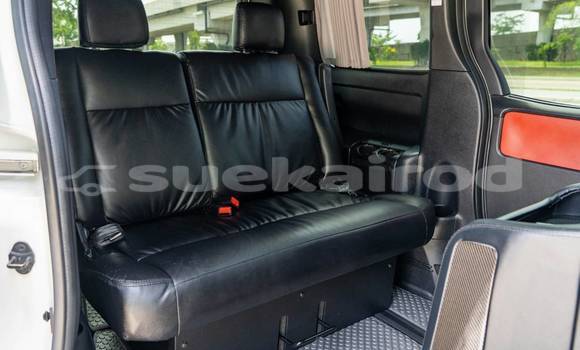 Buy Used Toyota Voxy White Car in Bangkok in Bangkok Buy Used Toyota Voxy White Car in Bangkok in Bangkok