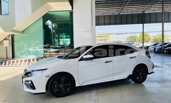 Buy Used Honda Civic White Car in Bangkok in Bangkok Buy Used Honda Civic White Car in Bangkok in Bangkok