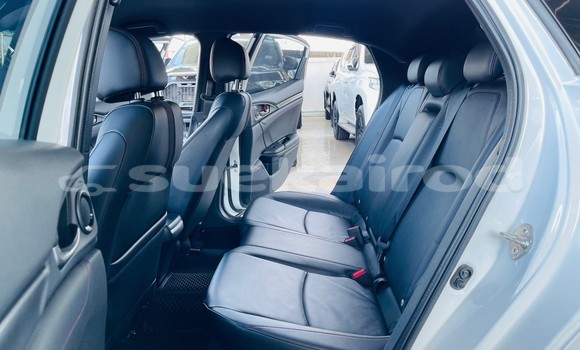 Buy Used Honda Civic White Car in Bangkok in Bangkok Buy Used Honda Civic White Car in Bangkok in Bangkok