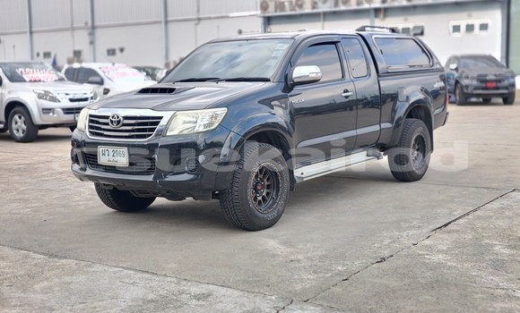 Buy Used Toyota Hiluxe VIGO Black Car in Phitsanulok in Phitsanulok Buy Used Toyota Hiluxe VIGO Black Car in Phitsanulok in Phitsanulok