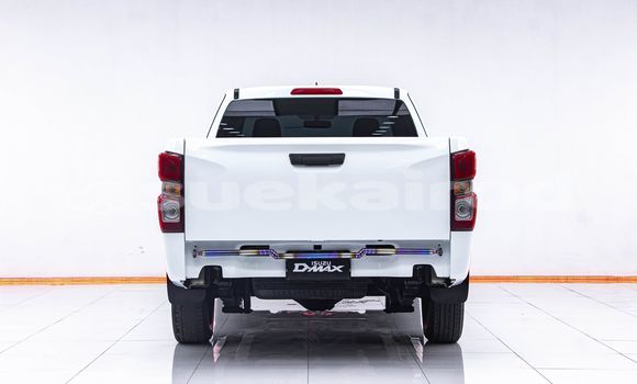 ซื้อ รถมือสอง Isuzu D-Max ขาว รถยนต์ ใน %{เมือง} ใน กรุงเทพมหานคร ซื้อ รถมือสอง Isuzu D-Max ขาว รถยนต์ ใน %{เมือง} ใน กรุงเทพมหานคร