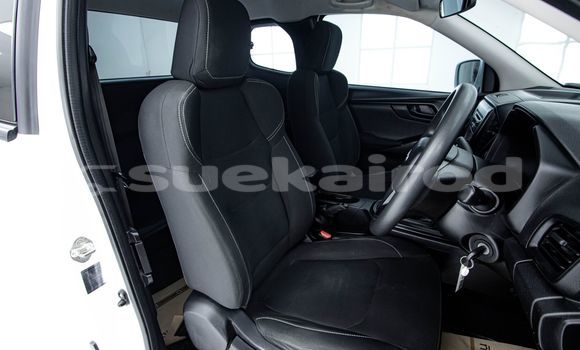 ซื้อ รถมือสอง Isuzu D-Max ขาว รถยนต์ ใน %{เมือง} ใน กรุงเทพมหานคร ซื้อ รถมือสอง Isuzu D-Max ขาว รถยนต์ ใน %{เมือง} ใน กรุงเทพมหานคร