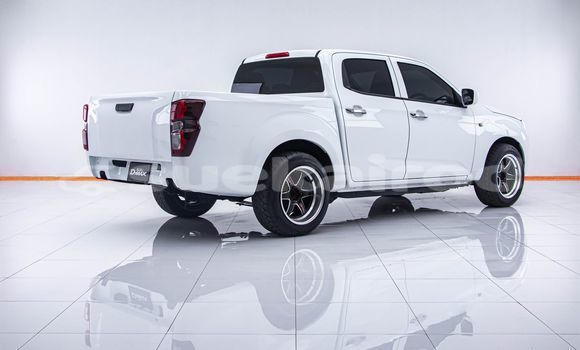 ซื้อ รถมือสอง Isuzu D-Max ขาว รถยนต์ ใน %{เมือง} ใน กรุงเทพมหานคร ซื้อ รถมือสอง Isuzu D-Max ขาว รถยนต์ ใน %{เมือง} ใน กรุงเทพมหานคร