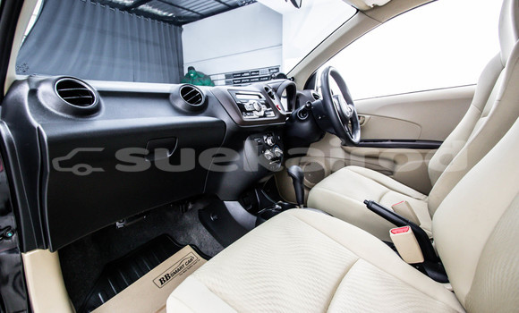 ซื้อ รถมือสอง Honda Brio สีดำ รถยนต์ ใน %{เมือง} ใน กรุงเทพมหานคร ซื้อ รถมือสอง Honda Brio สีดำ รถยนต์ ใน %{เมือง} ใน กรุงเทพมหานคร