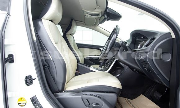 Buy Used Volvo S60 White Car in Bangkok in Bangkok Buy Used Volvo S60 White Car in Bangkok in Bangkok