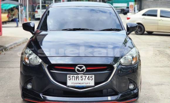 ซื้อ รถมือสอง Mazda 2 สีดำ รถยนต์ ใน %{เมือง} ใน กรุงเทพมหานคร