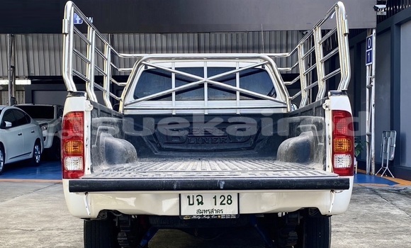 ซื้อ รถมือสอง Toyota Hiluxe VIGO ขาว รถยนต์ ใน %{เมือง} ใน กรุงเทพมหานคร ซื้อ รถมือสอง Toyota Hiluxe VIGO ขาว รถยนต์ ใน %{เมือง} ใน กรุงเทพมหานคร