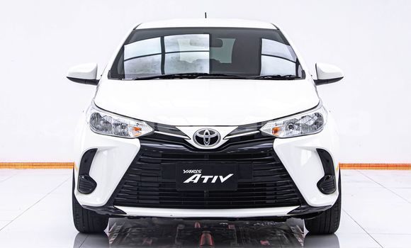 Buy Used Toyota Yaris White Car in Bangkok in Bangkok Buy Used Toyota Yaris White Car in Bangkok in Bangkok