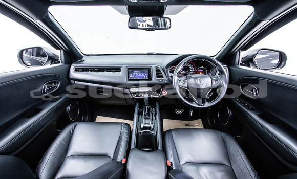 ซื้อ รถมือสอง Honda HR-V สีดำ รถยนต์ ใน %{เมือง} ใน กรุงเทพมหานคร ซื้อ รถมือสอง Honda HR-V สีดำ รถยนต์ ใน %{เมือง} ใน กรุงเทพมหานคร