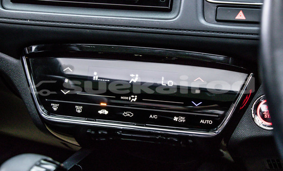 ซื้อ รถมือสอง Honda HR-V สีดำ รถยนต์ ใน %{เมือง} ใน กรุงเทพมหานคร ซื้อ รถมือสอง Honda HR-V สีดำ รถยนต์ ใน %{เมือง} ใน กรุงเทพมหานคร