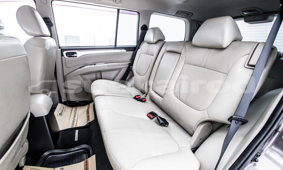 ซื้อ รถมือสอง Mitsubishi Pajero Sport สีน้ำตาล รถยนต์ ใน %{เมือง} ใน กรุงเทพมหานคร ซื้อ รถมือสอง Mitsubishi Pajero Sport สีน้ำตาล รถยนต์ ใน %{เมือง} ใน กรุงเทพมหานคร