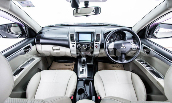 ซื้อ รถมือสอง Mitsubishi Pajero Sport สีน้ำตาล รถยนต์ ใน %{เมือง} ใน กรุงเทพมหานคร ซื้อ รถมือสอง Mitsubishi Pajero Sport สีน้ำตาล รถยนต์ ใน %{เมือง} ใน กรุงเทพมหานคร