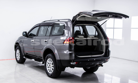 ซื้อ รถมือสอง Mitsubishi Pajero Sport สีน้ำตาล รถยนต์ ใน %{เมือง} ใน กรุงเทพมหานคร ซื้อ รถมือสอง Mitsubishi Pajero Sport สีน้ำตาล รถยนต์ ใน %{เมือง} ใน กรุงเทพมหานคร