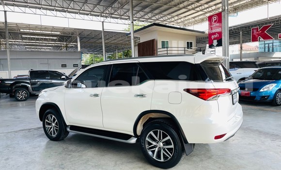 Buy Used Toyota Fortuner White Car in Bangkok in Bangkok Buy Used Toyota Fortuner White Car in Bangkok in Bangkok