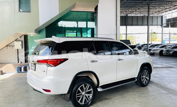 Buy Used Toyota Fortuner White Car in Bangkok in Bangkok Buy Used Toyota Fortuner White Car in Bangkok in Bangkok