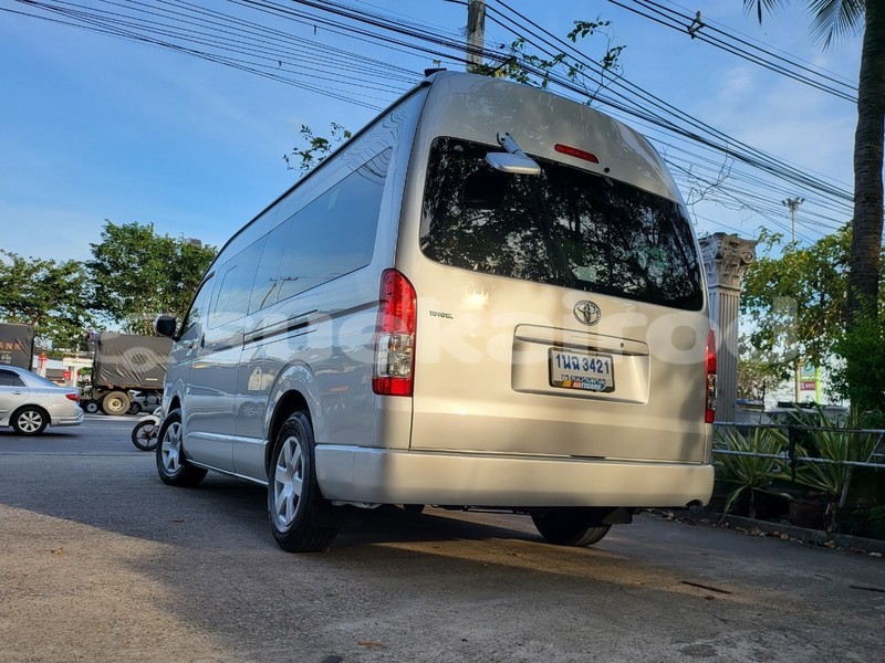 Big with watermark toyota commuter bangkok bangkok 69365