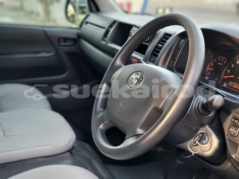 Big with watermark toyota commuter bangkok bangkok 69365
