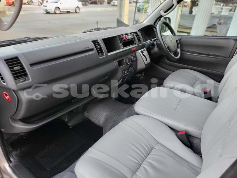 Big with watermark toyota commuter bangkok bangkok 69365