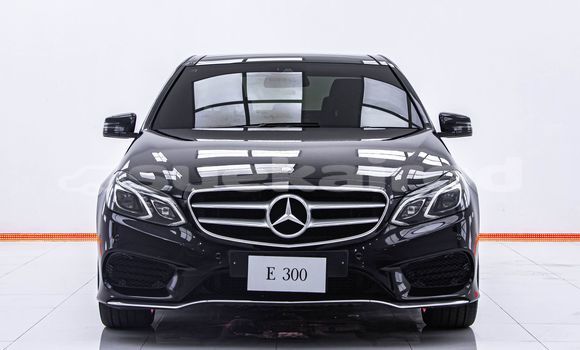 Buy Used Mercedes-Benz E-Classe Black Car in Bangkok in Bangkok Buy Used Mercedes-Benz E-Classe Black Car in Bangkok in Bangkok
