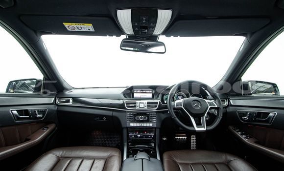 Buy Used Mercedes-Benz E-Classe Black Car in Bangkok in Bangkok Buy Used Mercedes-Benz E-Classe Black Car in Bangkok in Bangkok