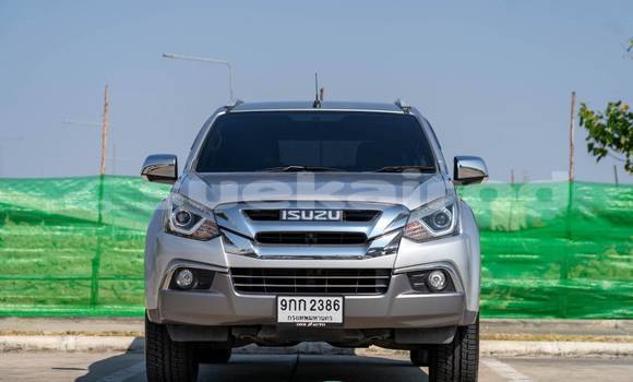 ซื้อ รถมือสอง Isuzu MU-X อื่น ๆ รถยนต์ ใน %{เมือง} ใน กรุงเทพมหานคร
