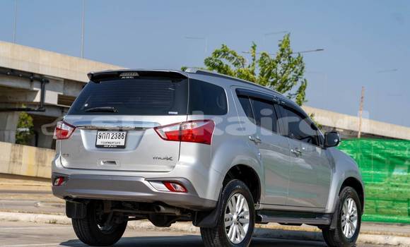 ซื้อ รถมือสอง Isuzu MU-X อื่น ๆ รถยนต์ ใน %{เมือง} ใน กรุงเทพมหานคร ซื้อ รถมือสอง Isuzu MU-X อื่น ๆ รถยนต์ ใน %{เมือง} ใน กรุงเทพมหานคร