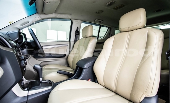 ซื้อ รถมือสอง Chevrolet TrailBlazer สีดำ รถยนต์ ใน %{เมือง} ใน กรุงเทพมหานคร ซื้อ รถมือสอง Chevrolet TrailBlazer สีดำ รถยนต์ ใน %{เมือง} ใน กรุงเทพมหานคร