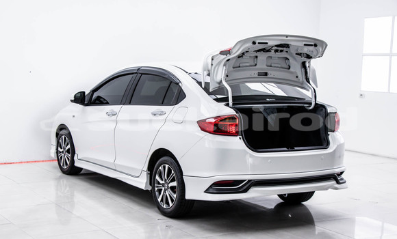 ซื้อ รถมือสอง Honda City ขาว รถยนต์ ใน %{เมือง} ใน กรุงเทพมหานคร ซื้อ รถมือสอง Honda City ขาว รถยนต์ ใน %{เมือง} ใน กรุงเทพมหานคร