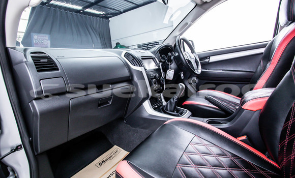 ซื้อ รถมือสอง Isuzu D-Max อื่น ๆ รถยนต์ ใน %{เมือง} ใน กรุงเทพมหานคร ซื้อ รถมือสอง Isuzu D-Max อื่น ๆ รถยนต์ ใน %{เมือง} ใน กรุงเทพมหานคร