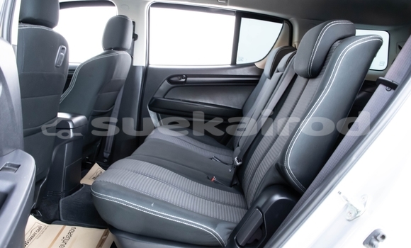 Buy Used Isuzu MU-X Other Car in Bangkok in Bangkok Buy Used Isuzu MU-X Other Car in Bangkok in Bangkok