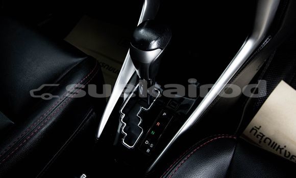 ซื้อ รถมือสอง Toyota Yaris สีดำ รถยนต์ ใน %{เมือง} ใน กรุงเทพมหานคร ซื้อ รถมือสอง Toyota Yaris สีดำ รถยนต์ ใน %{เมือง} ใน กรุงเทพมหานคร