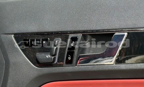 Buy Used Mercedes-Benz E-klasse White Car in Bangkok in Bangkok Buy Used Mercedes-Benz E-klasse White Car in Bangkok in Bangkok