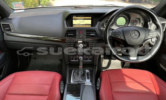 Buy Used Mercedes-Benz E-klasse White Car in Bangkok in Bangkok Buy Used Mercedes-Benz E-klasse White Car in Bangkok in Bangkok