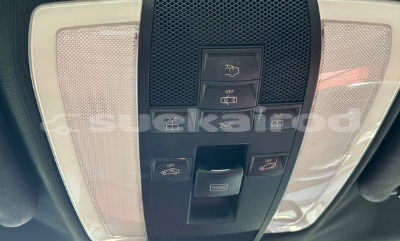 Buy Used Mercedes-Benz E-klasse White Car in Bangkok in Bangkok Buy Used Mercedes-Benz E-klasse White Car in Bangkok in Bangkok