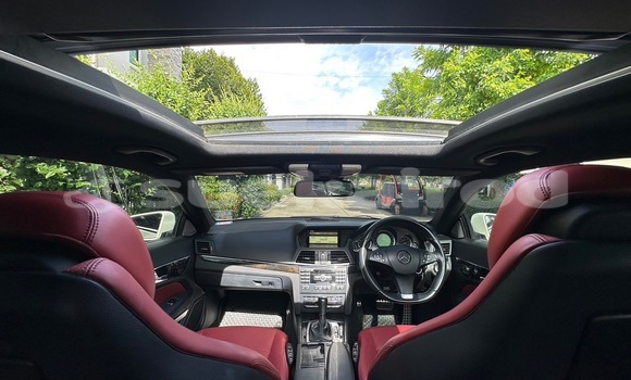 Buy Used Mercedes-Benz E-klasse White Car in Bangkok in Bangkok Buy Used Mercedes-Benz E-klasse White Car in Bangkok in Bangkok