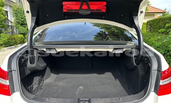 Buy Used Mercedes-Benz E-klasse White Car in Bangkok in Bangkok Buy Used Mercedes-Benz E-klasse White Car in Bangkok in Bangkok