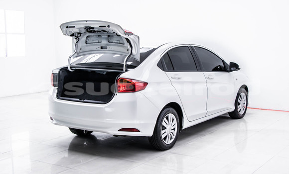 Buy Used Honda City White Car in Bangkok in Bangkok Buy Used Honda City White Car in Bangkok in Bangkok