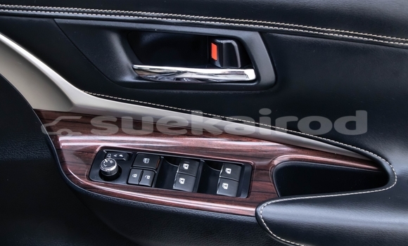 Buy Used Toyota Harrier Black Car in Bangkok in Bangkok Buy Used Toyota Harrier Black Car in Bangkok in Bangkok