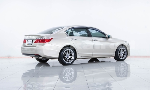 Buy Used Honda Accord Other Car in Bangkok in Bangkok Buy Used Honda Accord Other Car in Bangkok in Bangkok