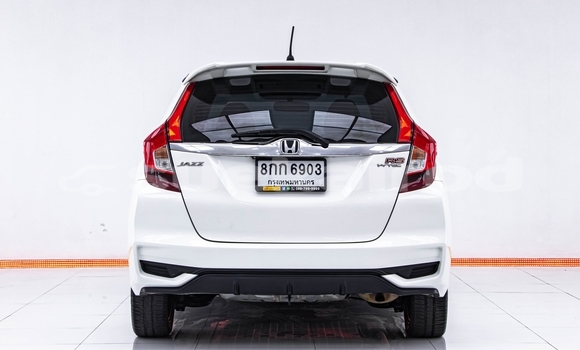 ซื้อ รถมือสอง Honda Jazz ขาว รถยนต์ ใน %{เมือง} ใน กรุงเทพมหานคร ซื้อ รถมือสอง Honda Jazz ขาว รถยนต์ ใน %{เมือง} ใน กรุงเทพมหานคร