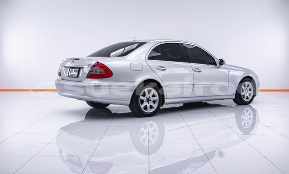 ซื้อ รถมือสอง Mercedes‒Benz E–Class อื่น ๆ รถยนต์ ใน %{เมือง} ใน กรุงเทพมหานคร ซื้อ รถมือสอง Mercedes‒Benz E–Class อื่น ๆ รถยนต์ ใน %{เมือง} ใน กรุงเทพมหานคร