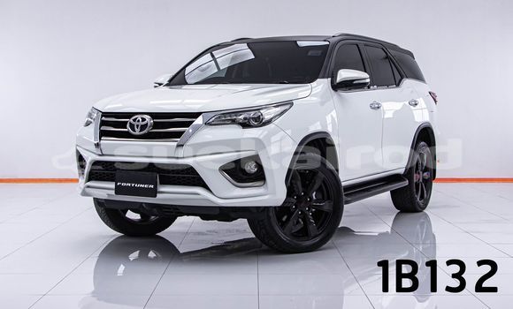 Buy Used Toyota Fortuner White Car in Bangkok in Bangkok Buy Used Toyota Fortuner White Car in Bangkok in Bangkok