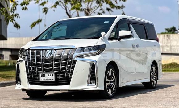 Buy Used Toyota Alphard White Car in Bangkok in Bangkok