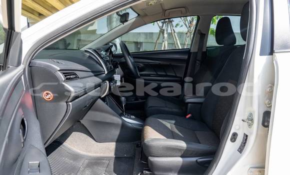 ซื้อ รถมือสอง Toyota Vios ขาว รถยนต์ ใน %{เมือง} ใน กรุงเทพมหานคร ซื้อ รถมือสอง Toyota Vios ขาว รถยนต์ ใน %{เมือง} ใน กรุงเทพมหานคร