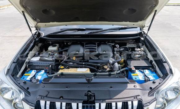 Buy Used Toyota Land Cruiser Prado White Car in Bangkok in Bangkok Buy Used Toyota Land Cruiser Prado White Car in Bangkok in Bangkok