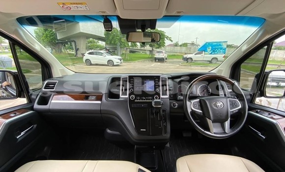 Buy Used Toyota Matrix Black Car in Bangkok in Bangkok Buy Used Toyota Matrix Black Car in Bangkok in Bangkok