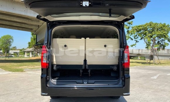 Buy Used Toyota Matrix Black Car in Bangkok in Bangkok Buy Used Toyota Matrix Black Car in Bangkok in Bangkok