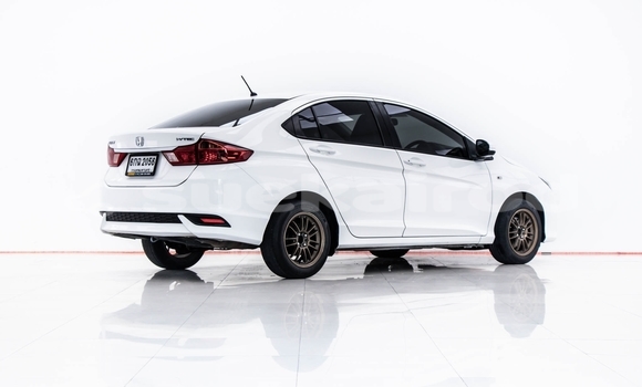 Buy Used Honda Civic White Car in Bangkok in Bangkok Buy Used Honda Civic White Car in Bangkok in Bangkok