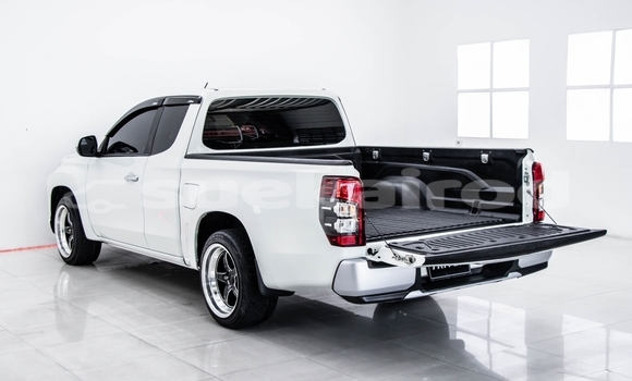 ซื้อ รถมือสอง Mitsubishi Triton ขาว รถยนต์ ใน %{เมือง} ใน กรุงเทพมหานคร ซื้อ รถมือสอง Mitsubishi Triton ขาว รถยนต์ ใน %{เมือง} ใน กรุงเทพมหานคร