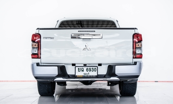 ซื้อ รถมือสอง Mitsubishi Triton ขาว รถยนต์ ใน %{เมือง} ใน กรุงเทพมหานคร ซื้อ รถมือสอง Mitsubishi Triton ขาว รถยนต์ ใน %{เมือง} ใน กรุงเทพมหานคร